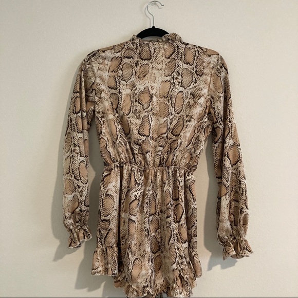 Nasty Gal Snake the High Road Front-tie Romper - Picture 5 of 5